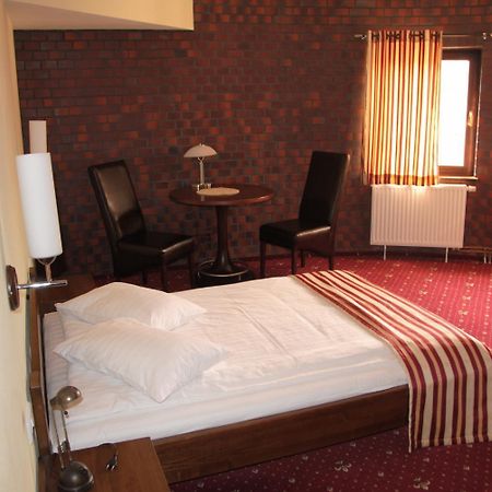 Amadeus Hotel Zielona Gora 외부 사진