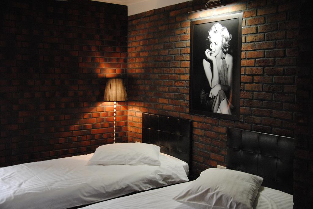 Amadeus Hotel Zielona Gora 객실 사진