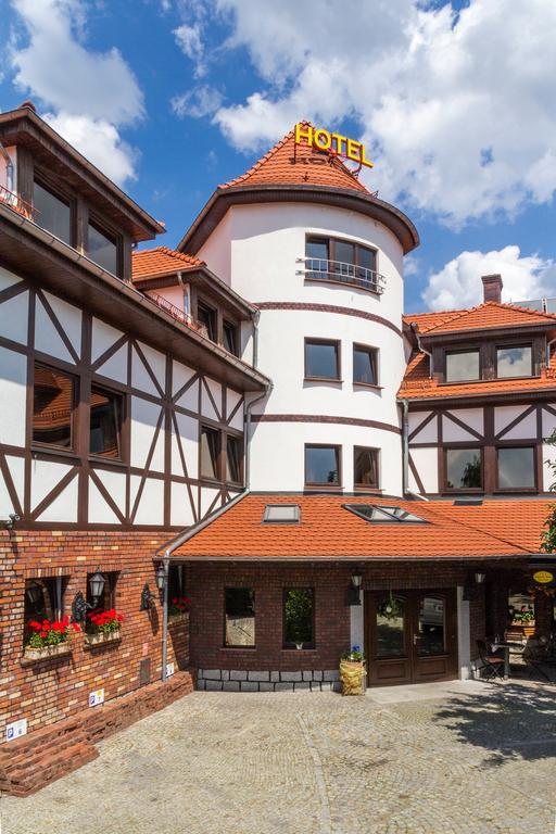 Amadeus Hotel Zielona Gora 외부 사진