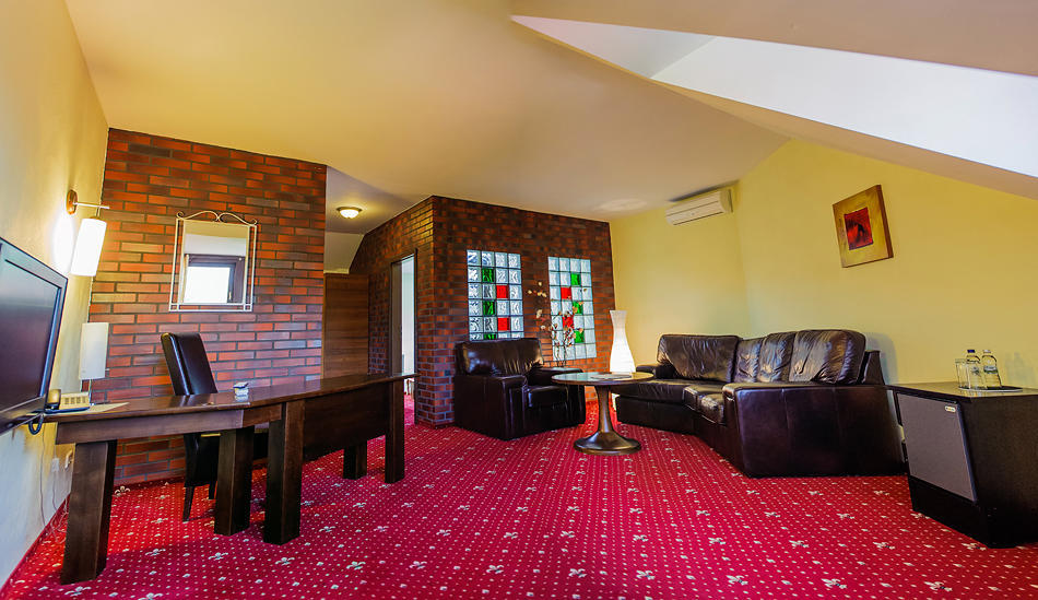Amadeus Hotel Zielona Gora 외부 사진